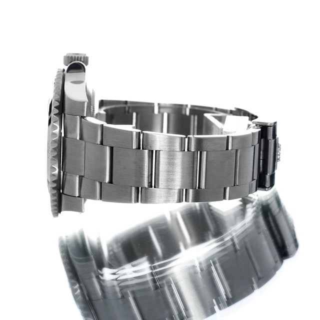 Rolex Submariner 116610 LN Image 2